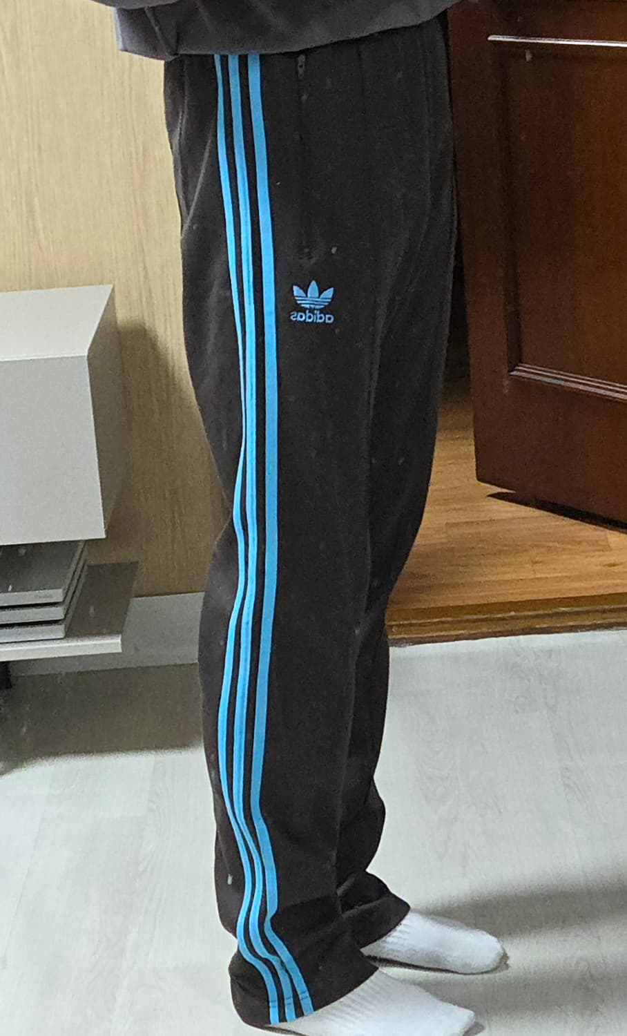 (착샷) 아디다스 유로파 트랙 팬츠  상품이미지9