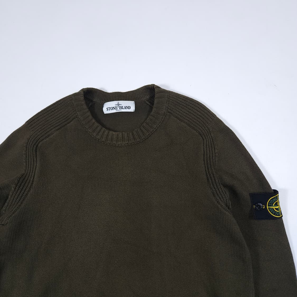 스톤아일랜드 와펜 니트  상품이미지2