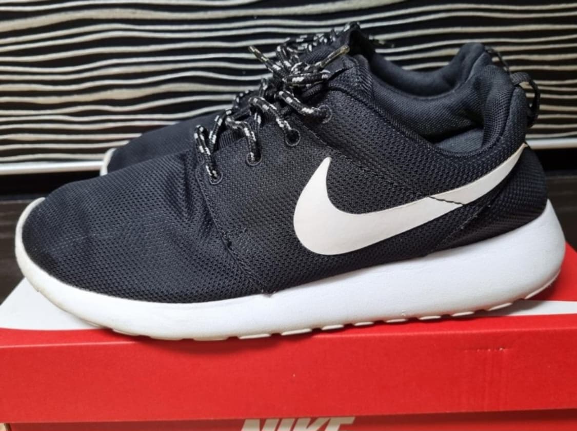 nike 나이키 로쉐 원 (로세런) 블랙 & 화이트 운동화, 스니커즈 상품이미지5