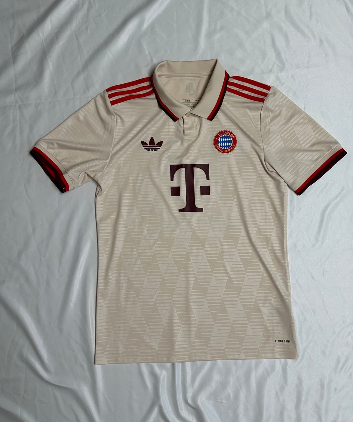 아디다스 오리지널 바이에른 뮌헨 축구 저지 유니폼 24-25 써드 95M 상품이미지2