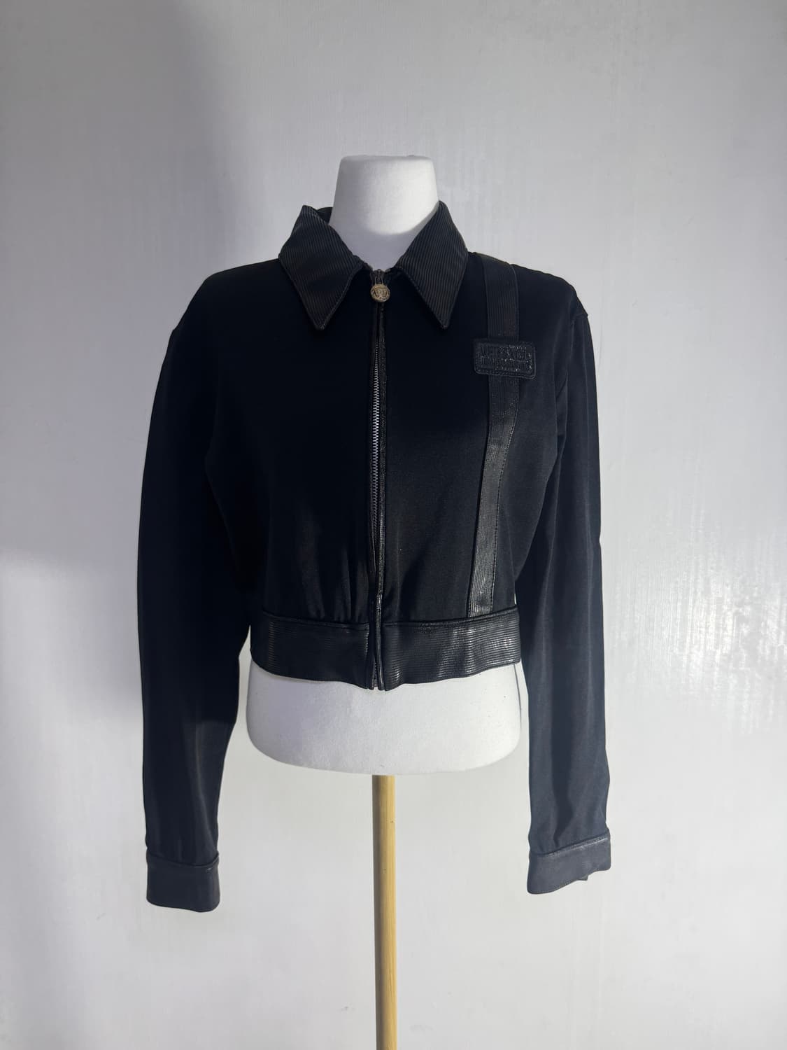 90s 베르사체 진스 꾸뛰르 바이커 자켓 y2k 상품이미지2