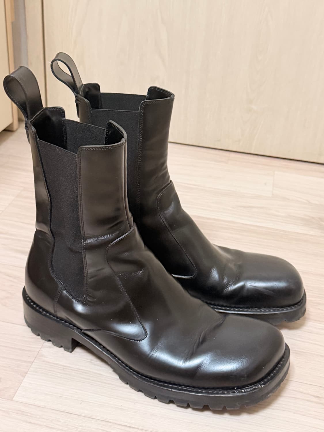 드리스반노튼 21FW 스퀘어토 부츠 상품이미지8