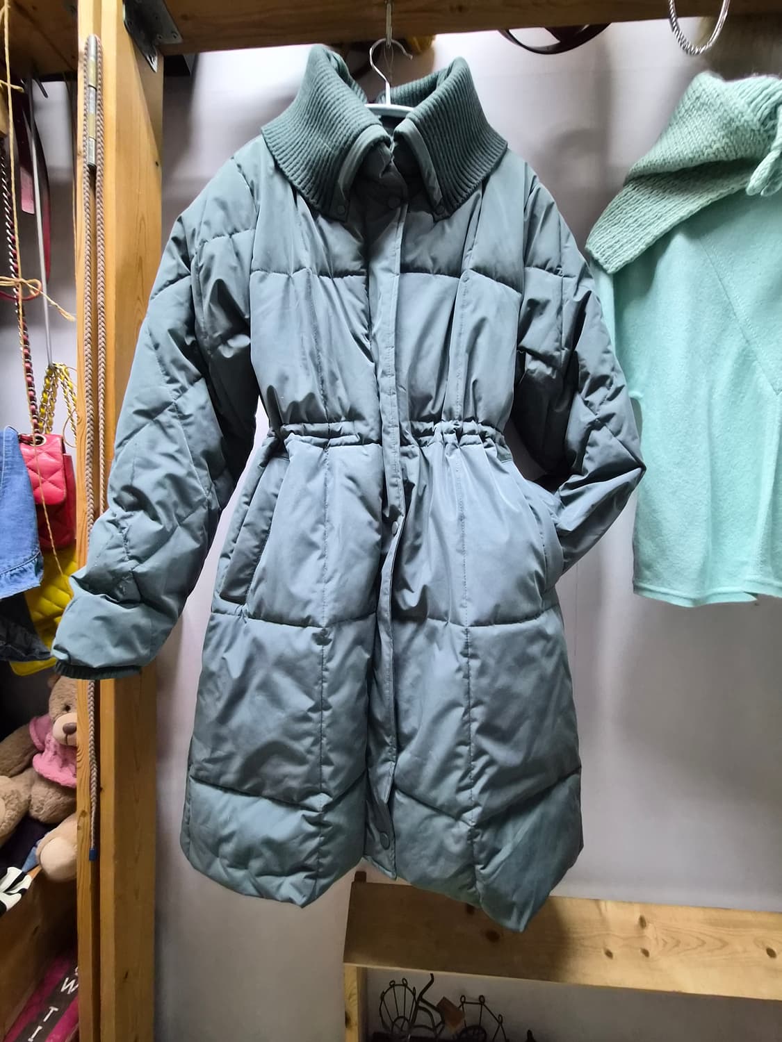 카키민트 내피퍼 패딩 상품이미지3