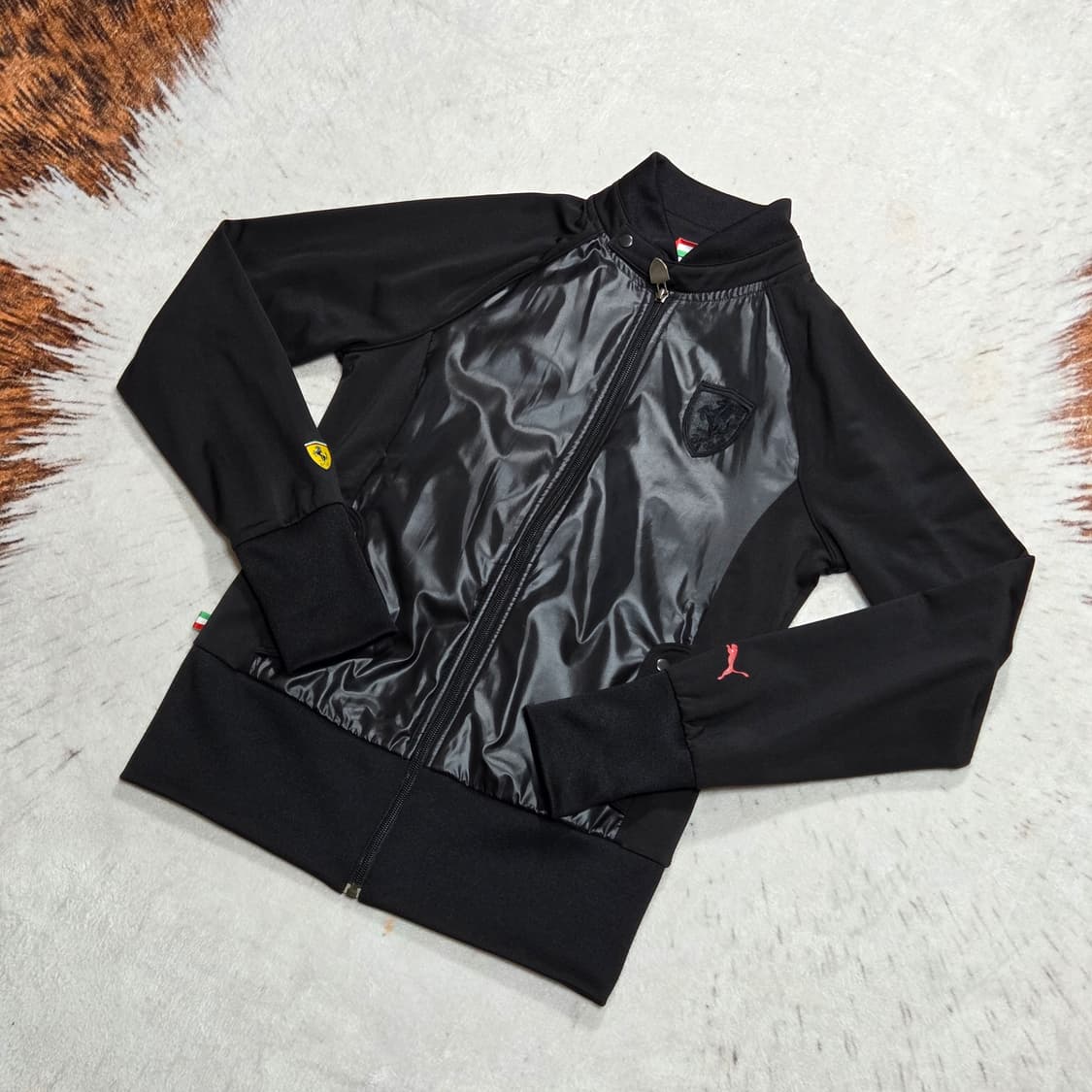 푸마 페라리 블랙 져지 상품이미지1