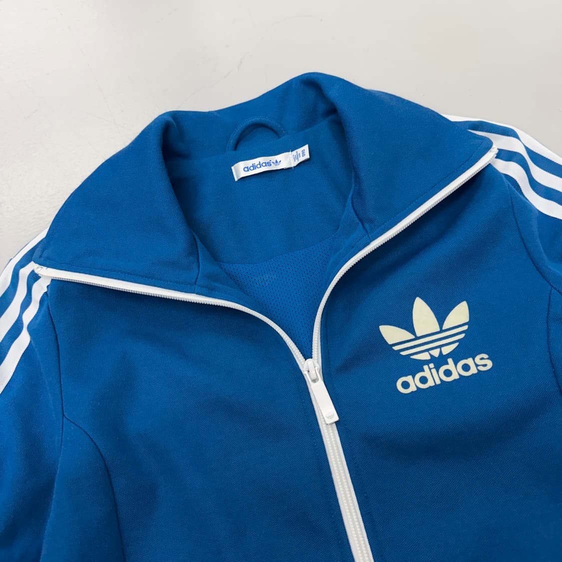 아디다스 딱붙 유로파 트랙탑 져지 블루 하늘색 상품이미지3