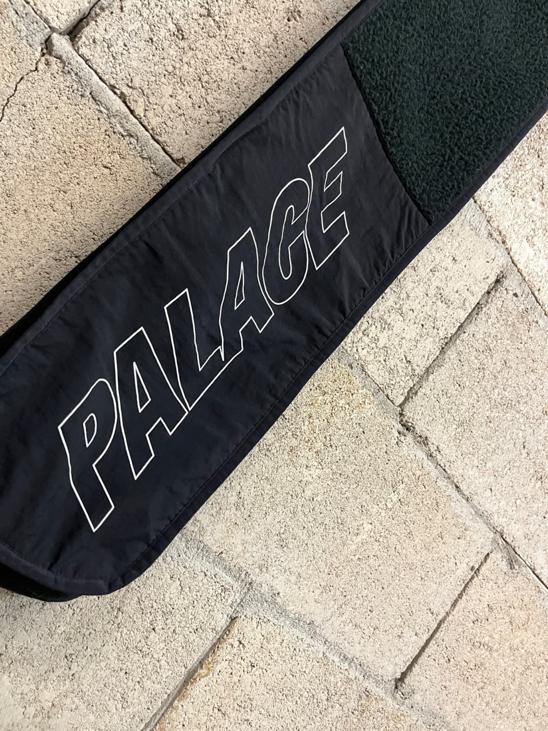 팔라스 로고 머플러 상품이미지2