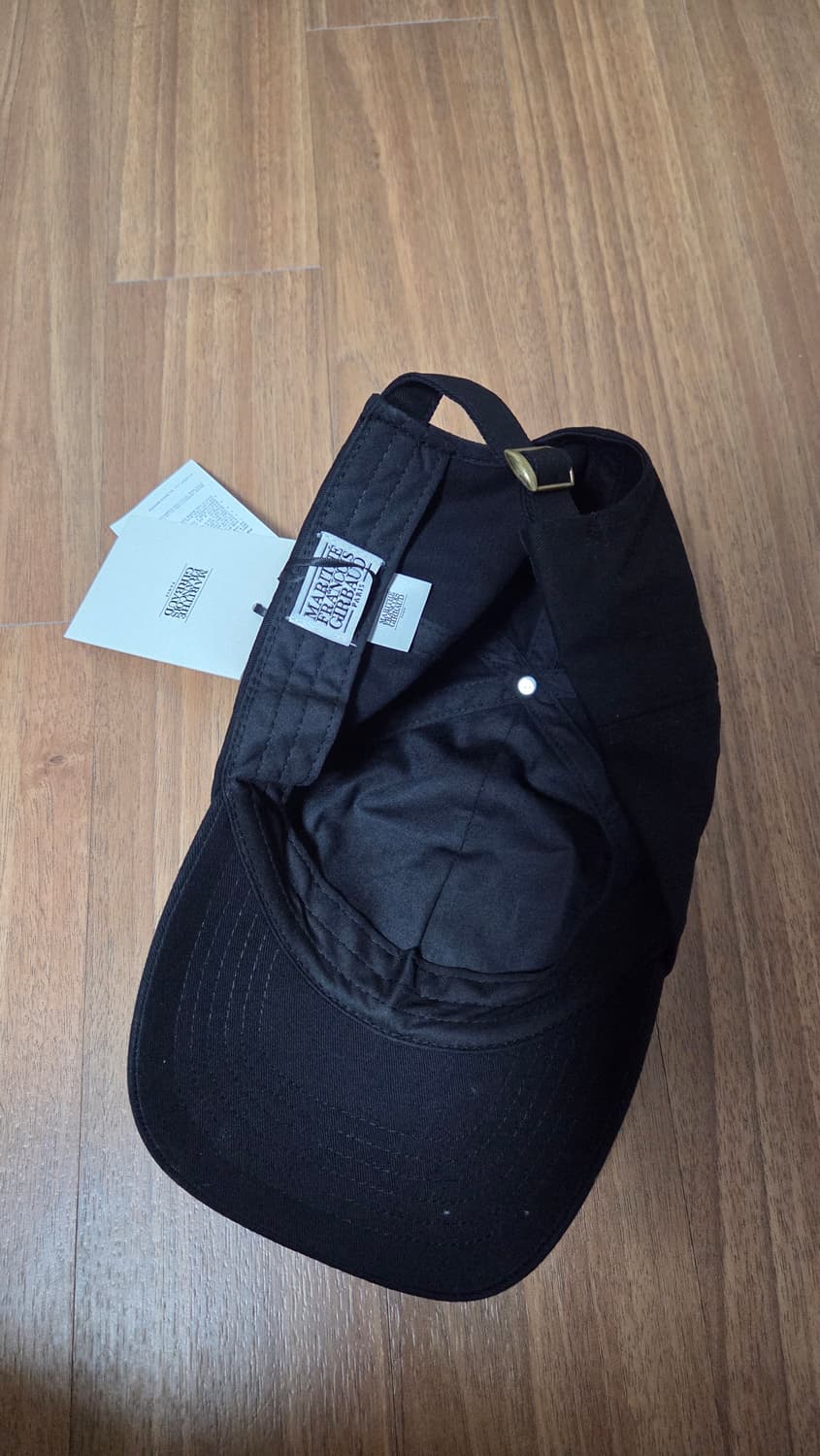 마리떼 프랑소와 저버 볼캡 블랙 색상 새상품 상품이미지2