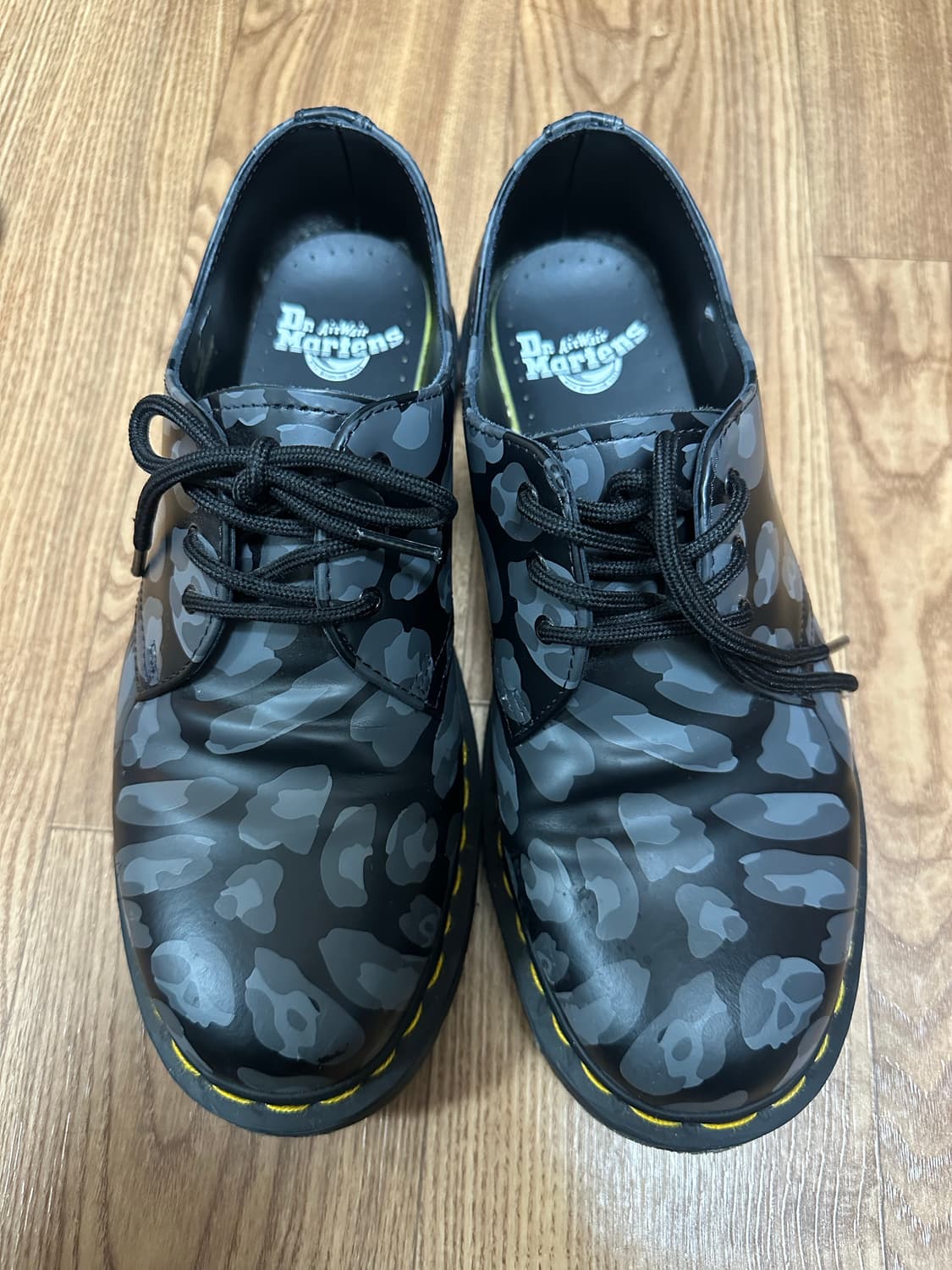 닥터마틴 레오파드 상품이미지1