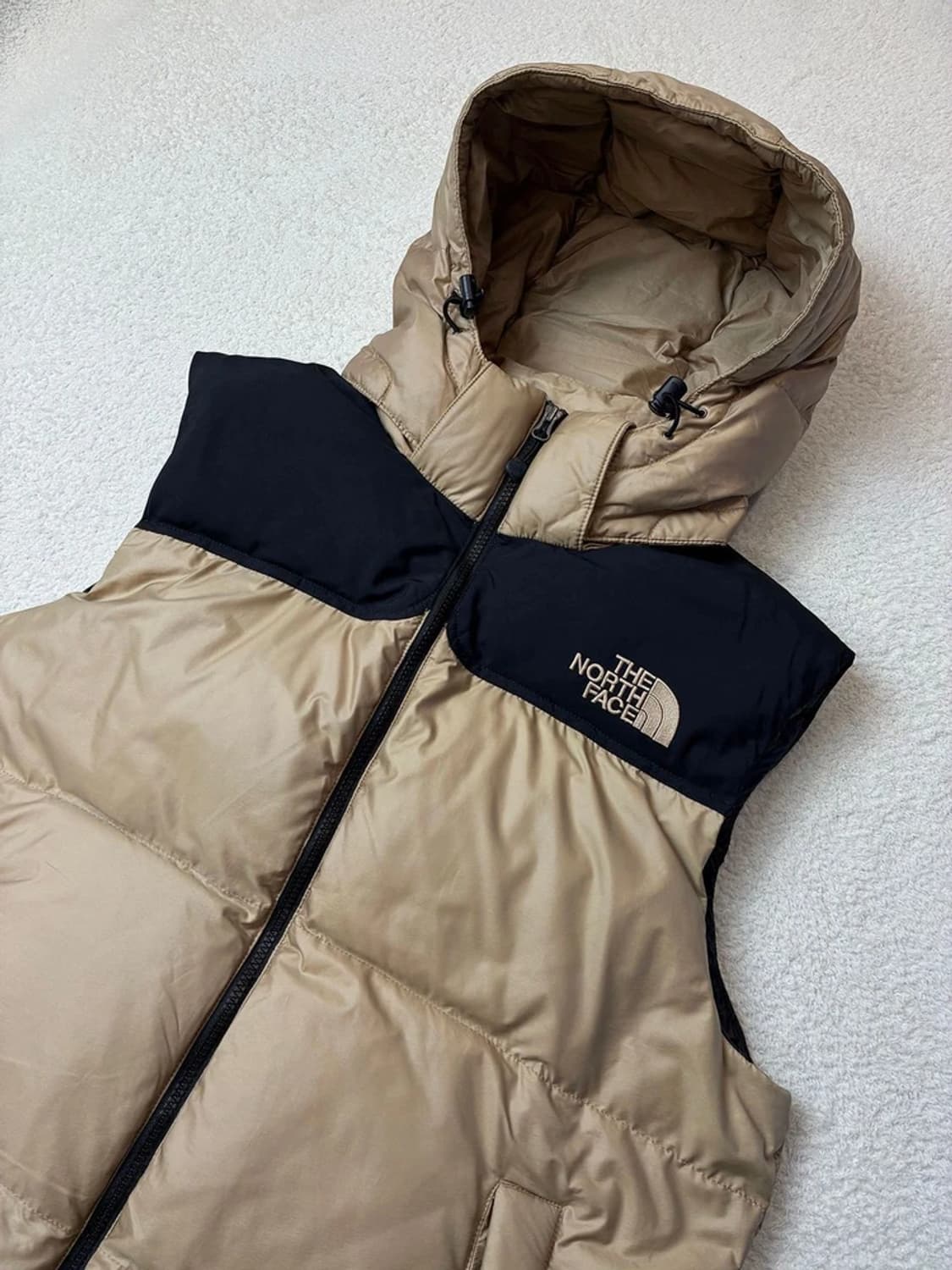 노스페이스 700 화이트라벨 눕시 구스 다운 패딩 베스트 PN6036 상품이미지2