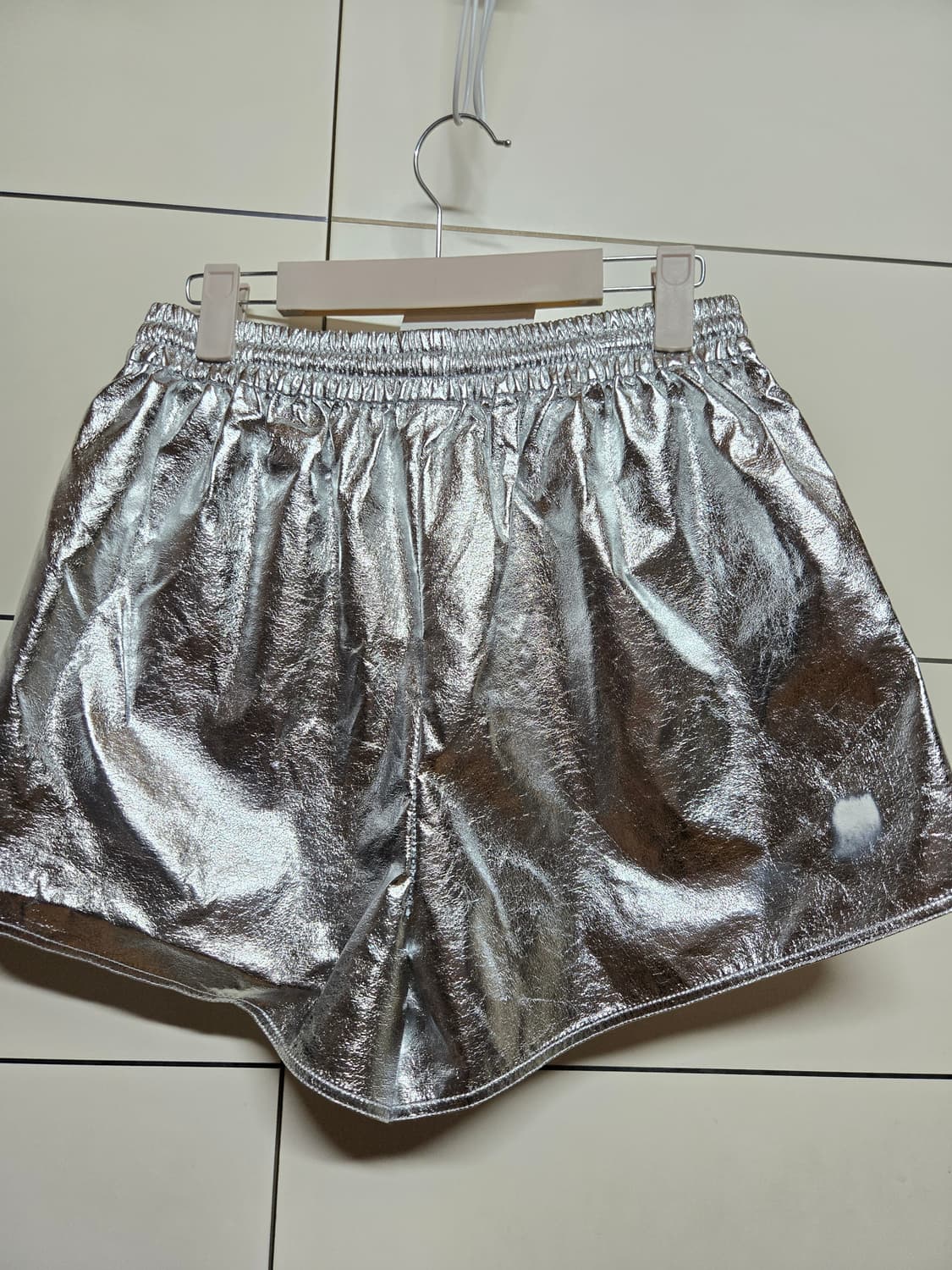 오르(ORR)새상품 실버 반바지 상품이미지3