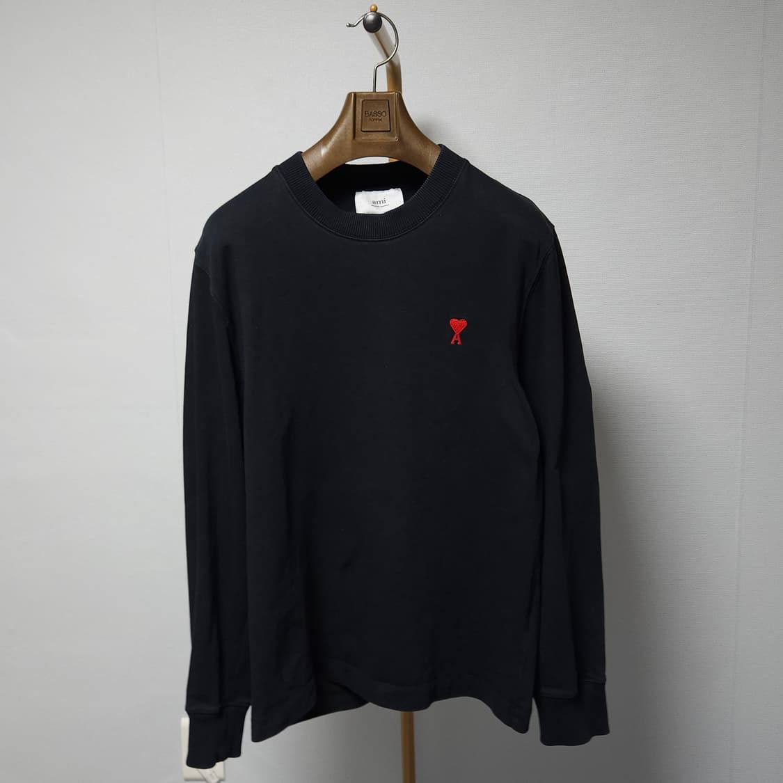 L ) 아미 스몰 하트 블랙 맨투맨 상품이미지2