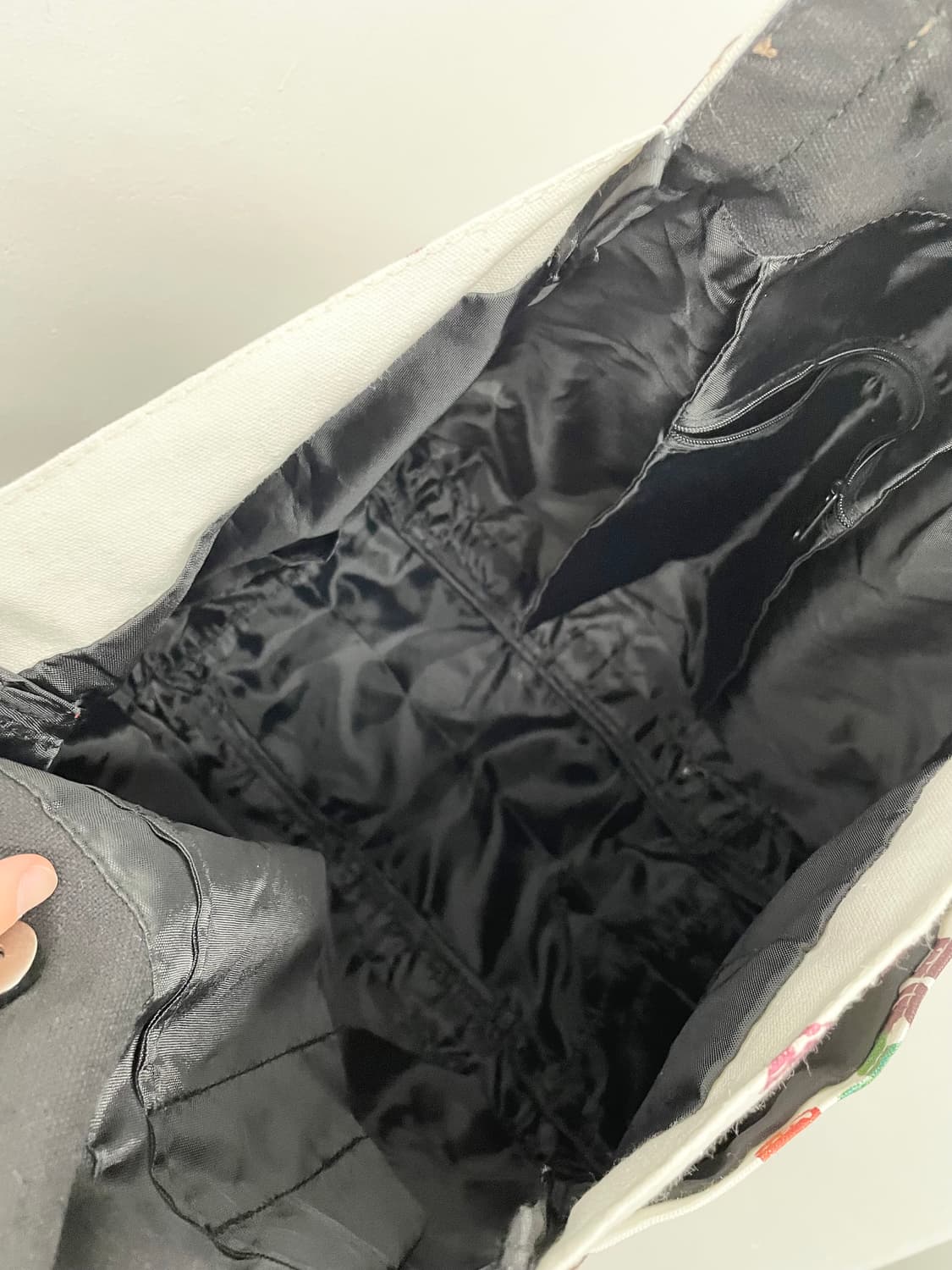 모리키치 초콜릿 일러스트 숄더백🍫🍩 상품이미지5