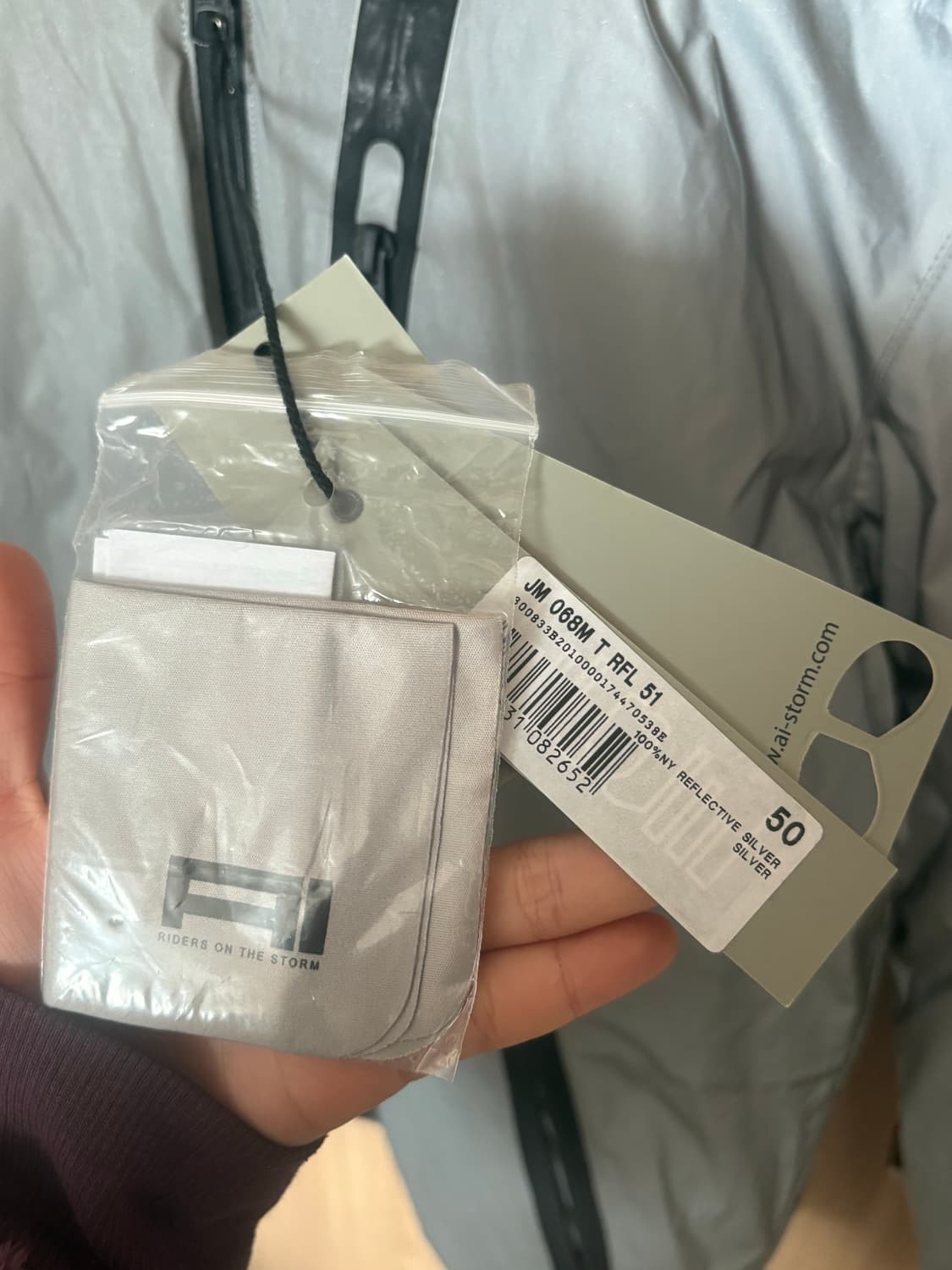 AI riders reflective silver 패딩 보드복 (새상품) 상품이미지3