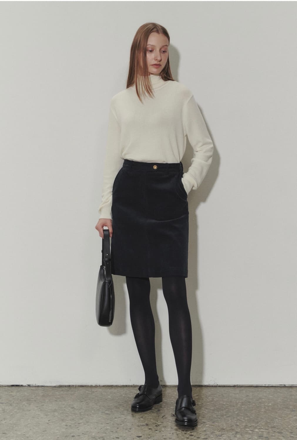 던스트 네이비 코듀로이 스커트 상품이미지2