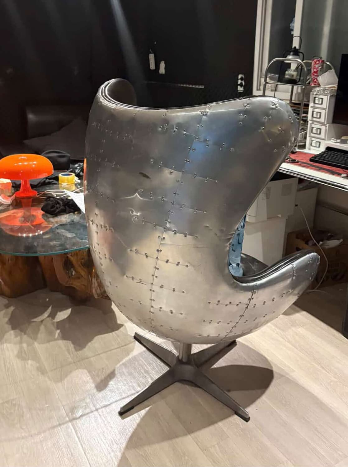 Vintage Aviator Egg Chair 상품이미지1