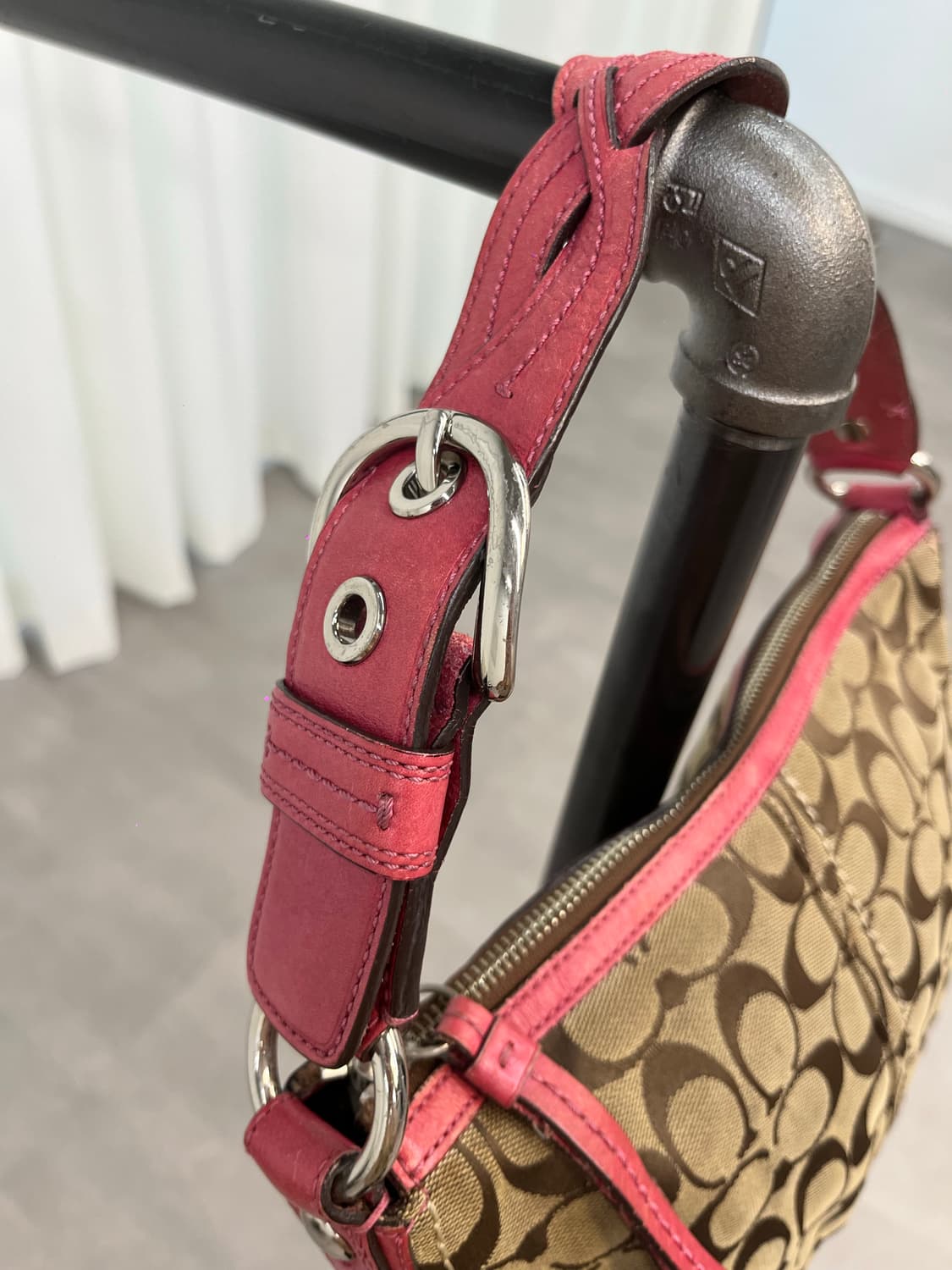 Coach Beige & Pink Bags 상품이미지3