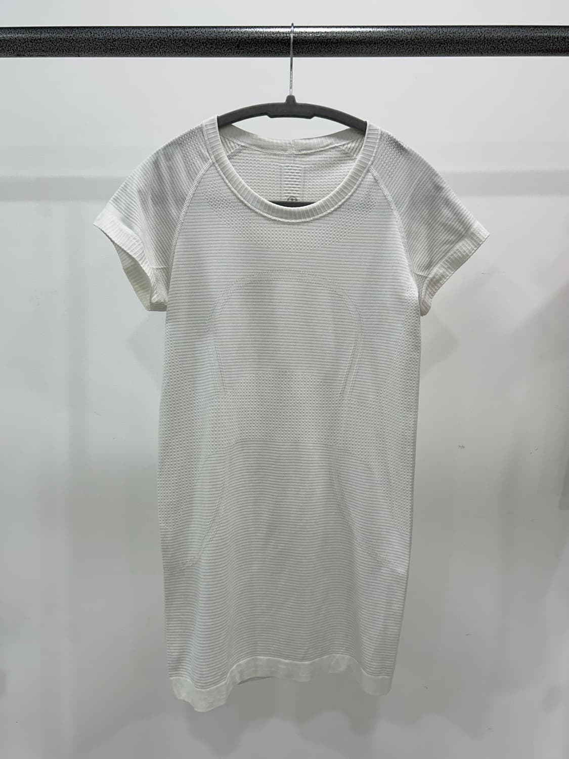 Lululemon back line detail t 상품이미지8