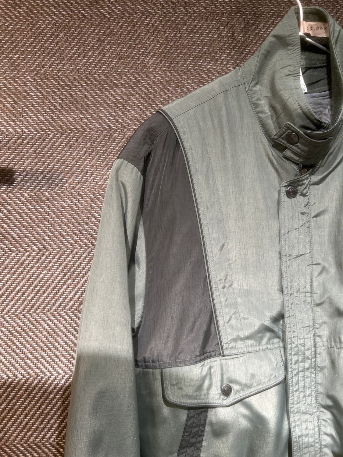 애프터 임프레션 투톤 패널 해링턴자켓 상품이미지4