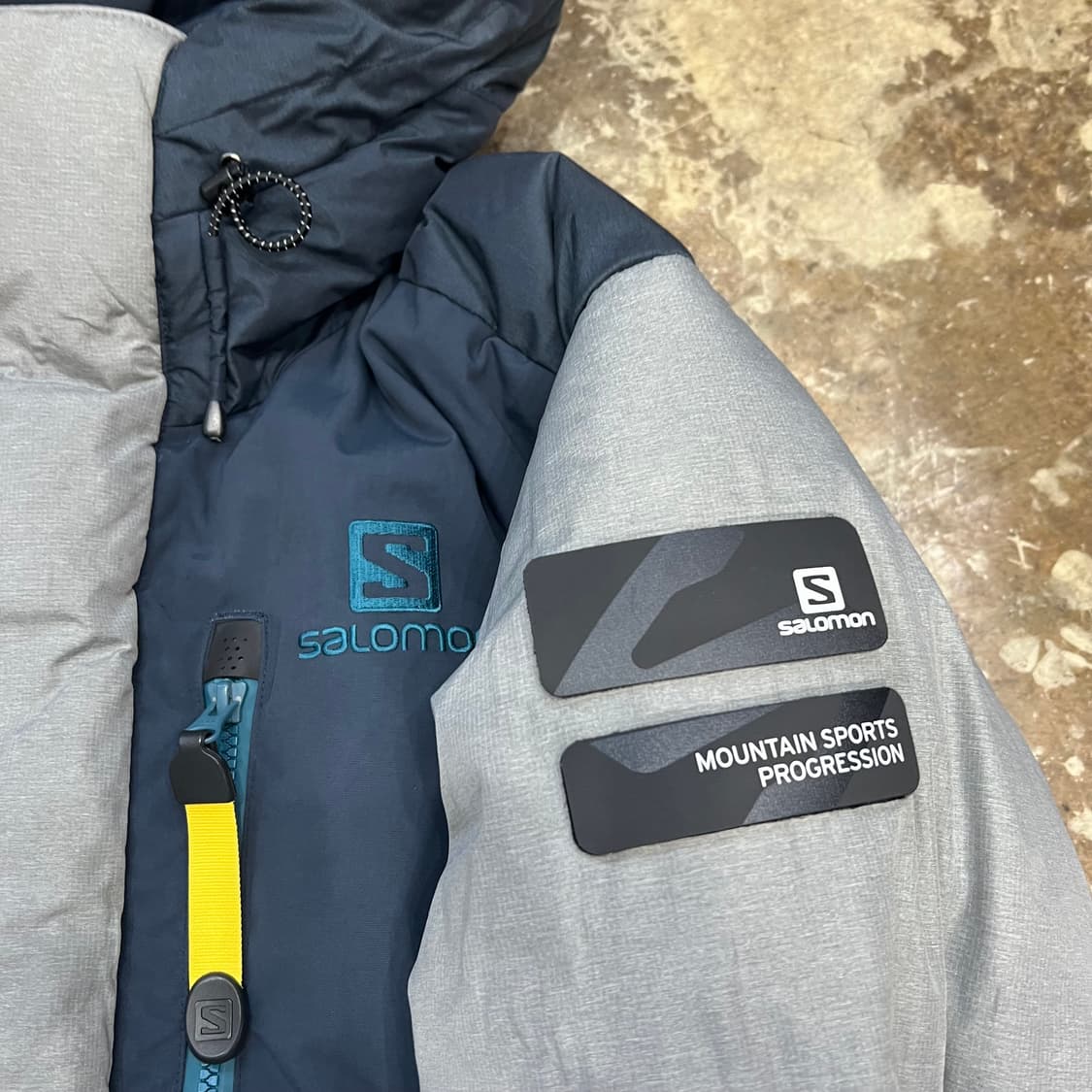 100) 살로몬 알라스카 헤비 구스다운 패딩점퍼 대장급 패딩 상품이미지4