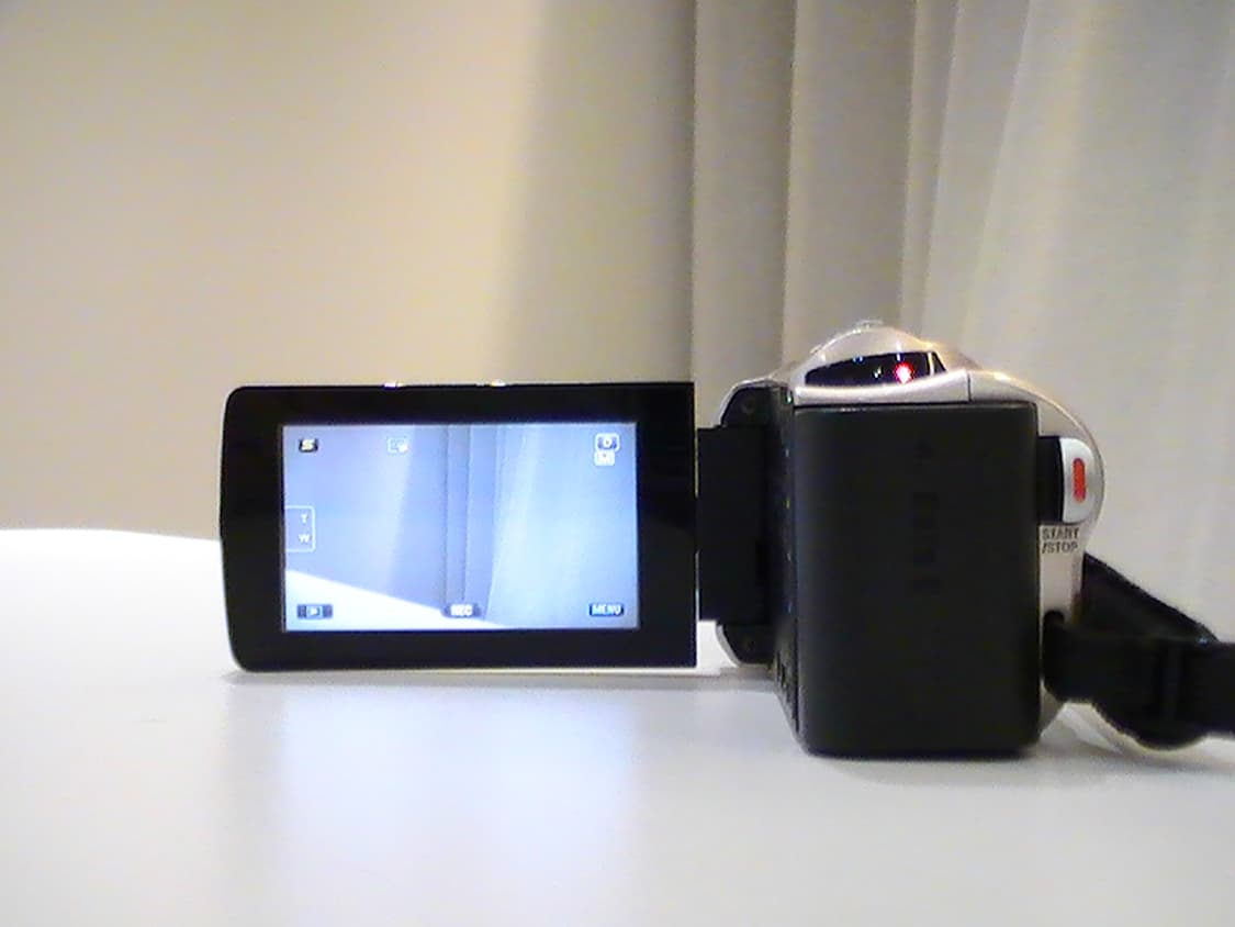 카리나캠코더) A급 JVC 에브리오 GZ-HM670-N 본체만/작례 있음 상품이미지4