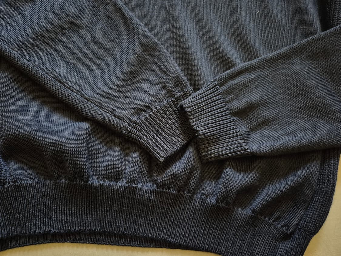 HUGO BOSS 쿼터 스냅 니트 상품이미지3