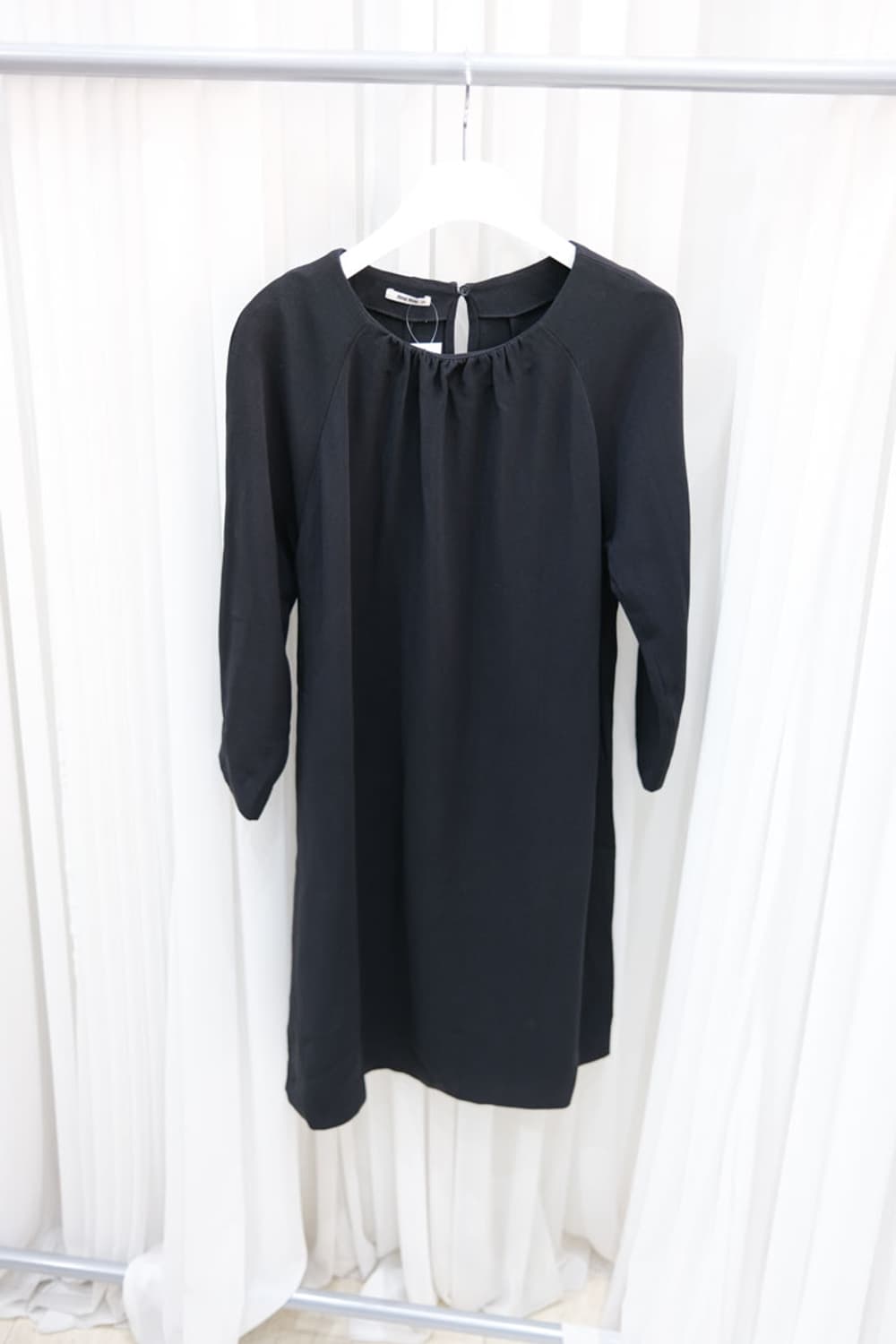 Miu miu 상품이미지1