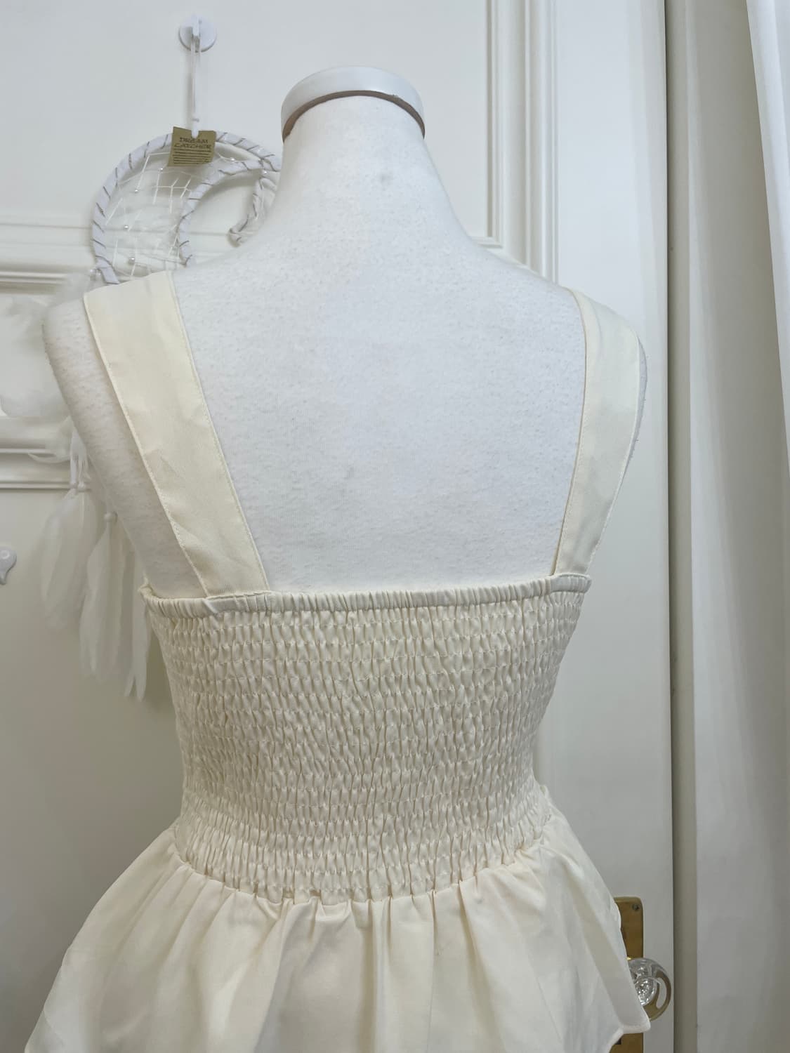 ivory back shirring lace ballerina top 상품이미지4
