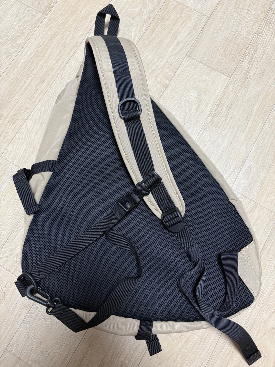 휠라 웨빙 슬링백 베이지 상품이미지2