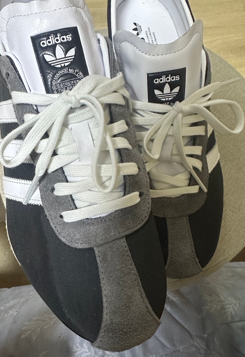 아디다스 도쿄 블랙(W) 상품이미지1