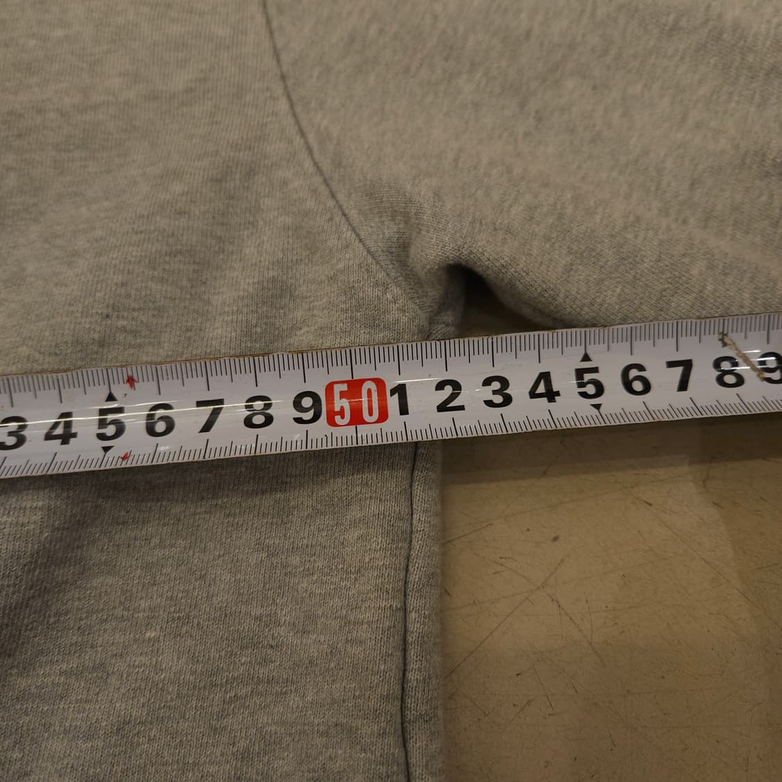 헤브어굿타임 빅로고 그레이 맨투맨 상품이미지3