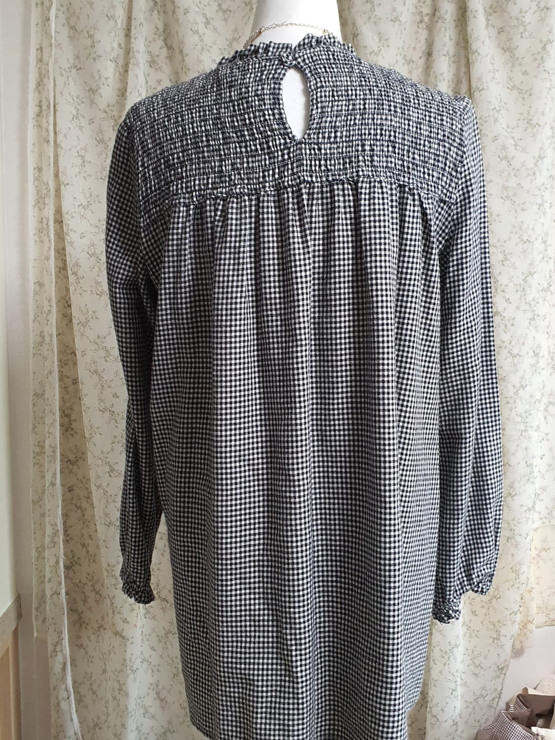 [일본빈티지] 깅엄체크 스모크 블라우스 긴팔 상품이미지3