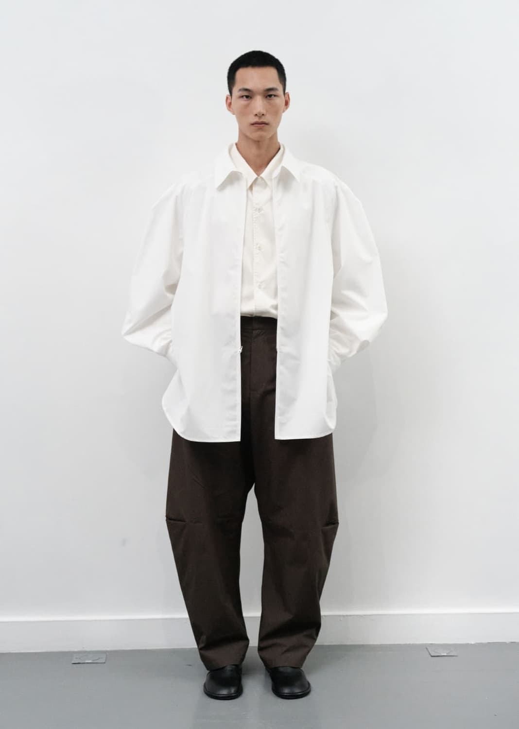 아모멘토 OVERSIZED SHIRTS 레글런 집업 셔츠 상품이미지3