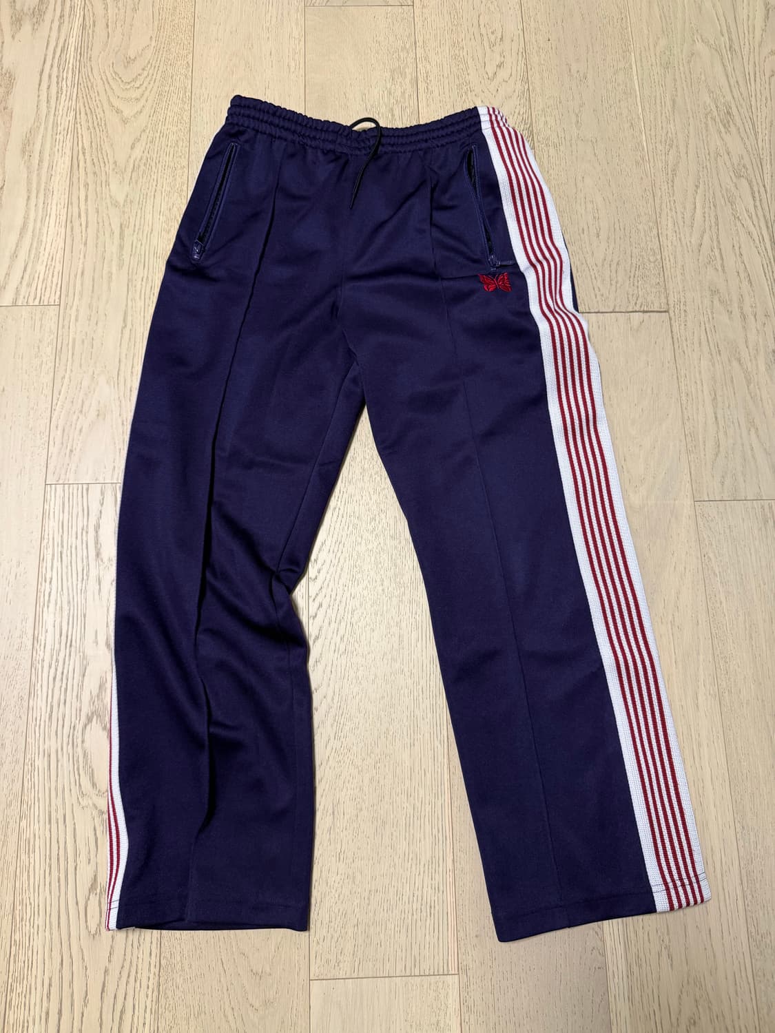 니들스 트랙팬츠 스트레이트 핏 상품이미지1