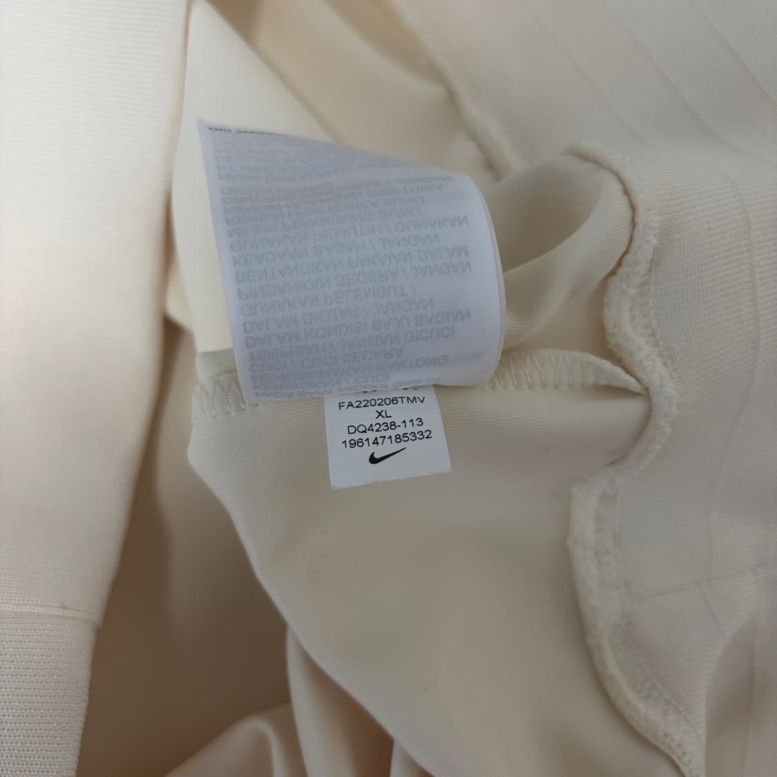 나이키 하프집업 맨투맨 아이보리 상품이미지5