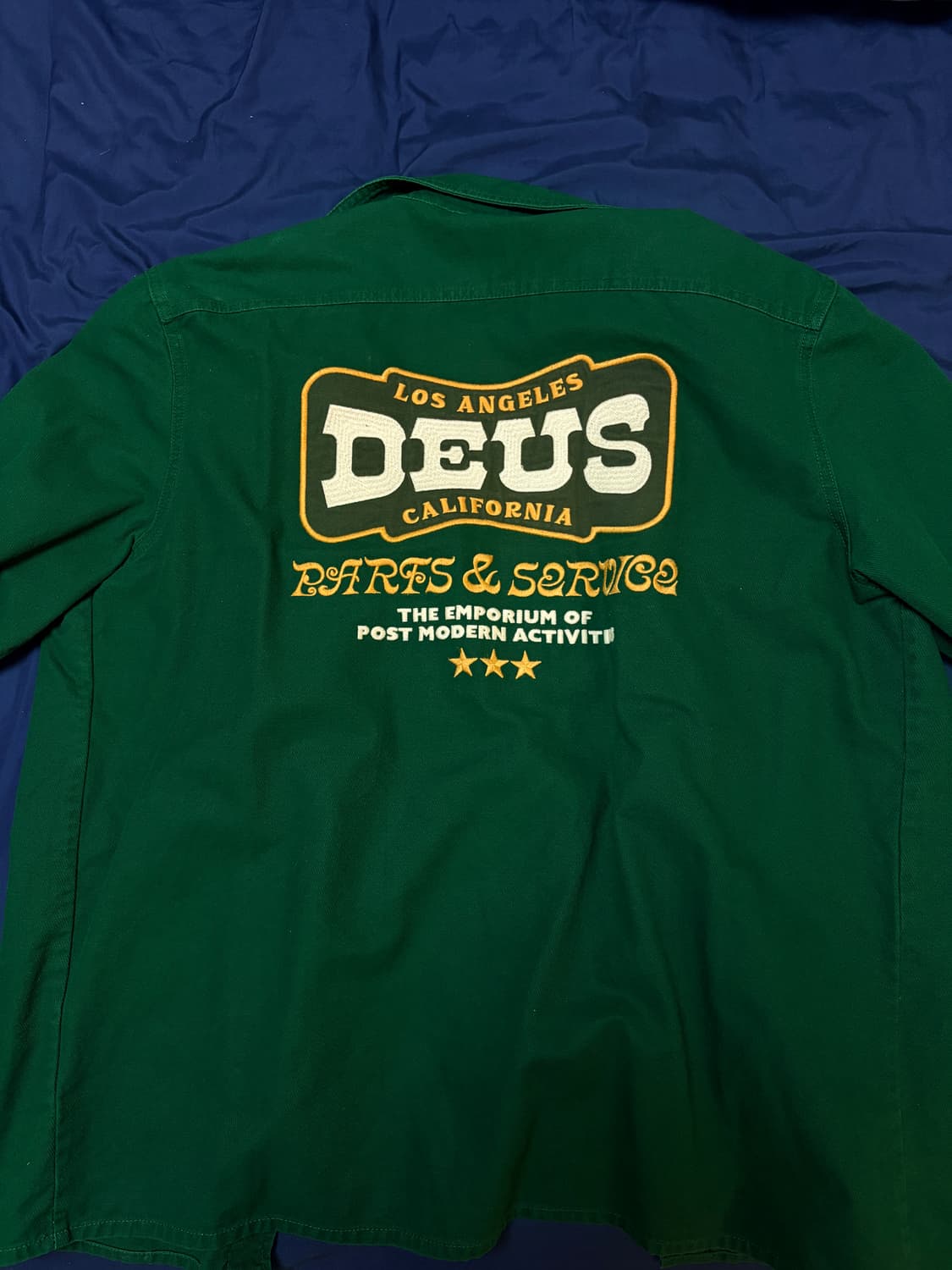 데우스 그린 셔츠 상품이미지2