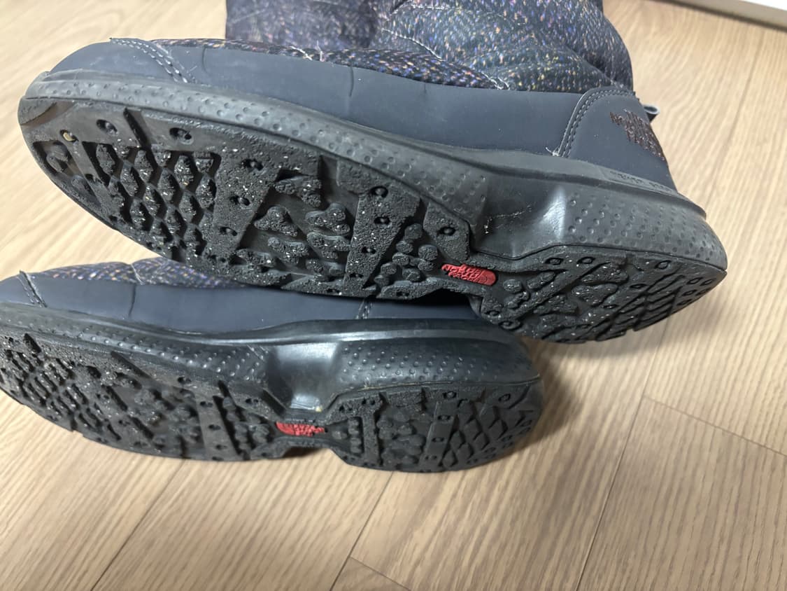 상태최상 노스페이스 패딩부츠 230 톨사이즈 상품이미지6