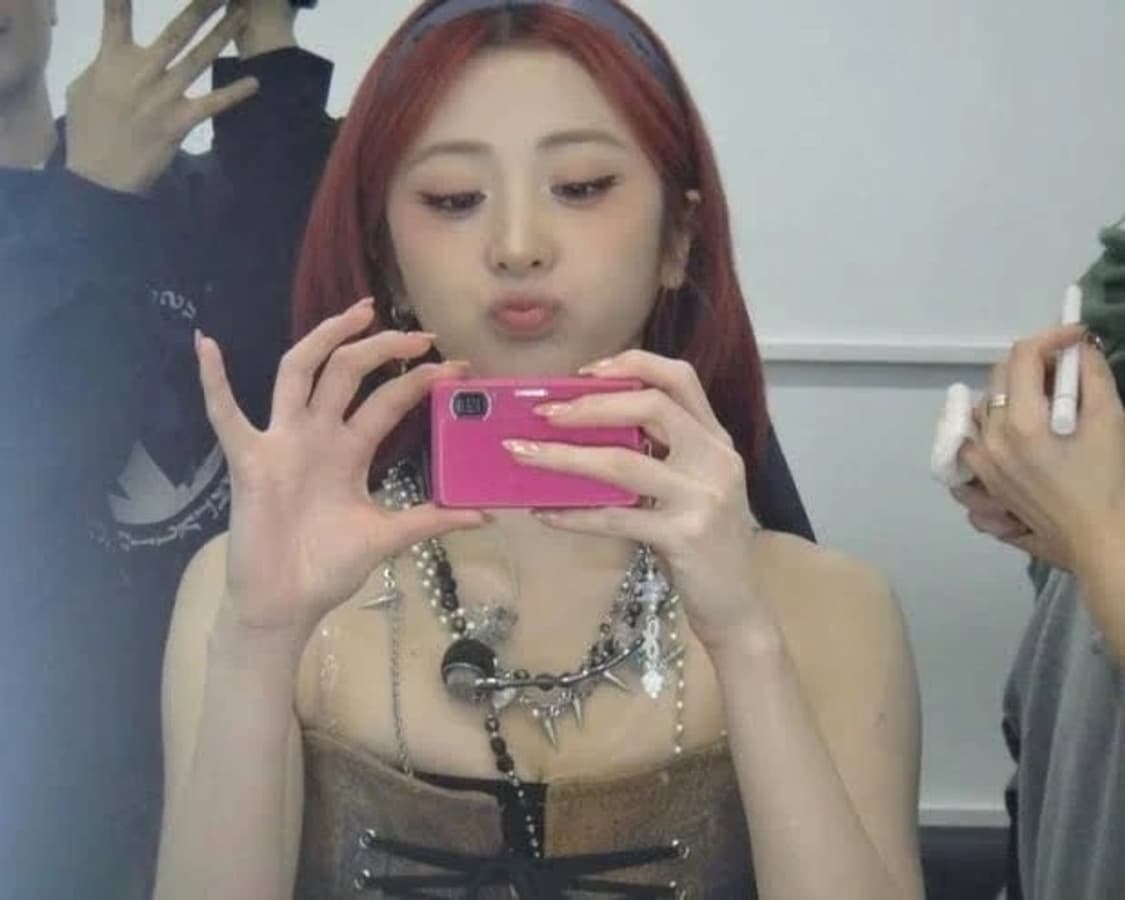 (르세라핌 허윤진) 소니 사이버샷 tx55 디카 상품이미지7