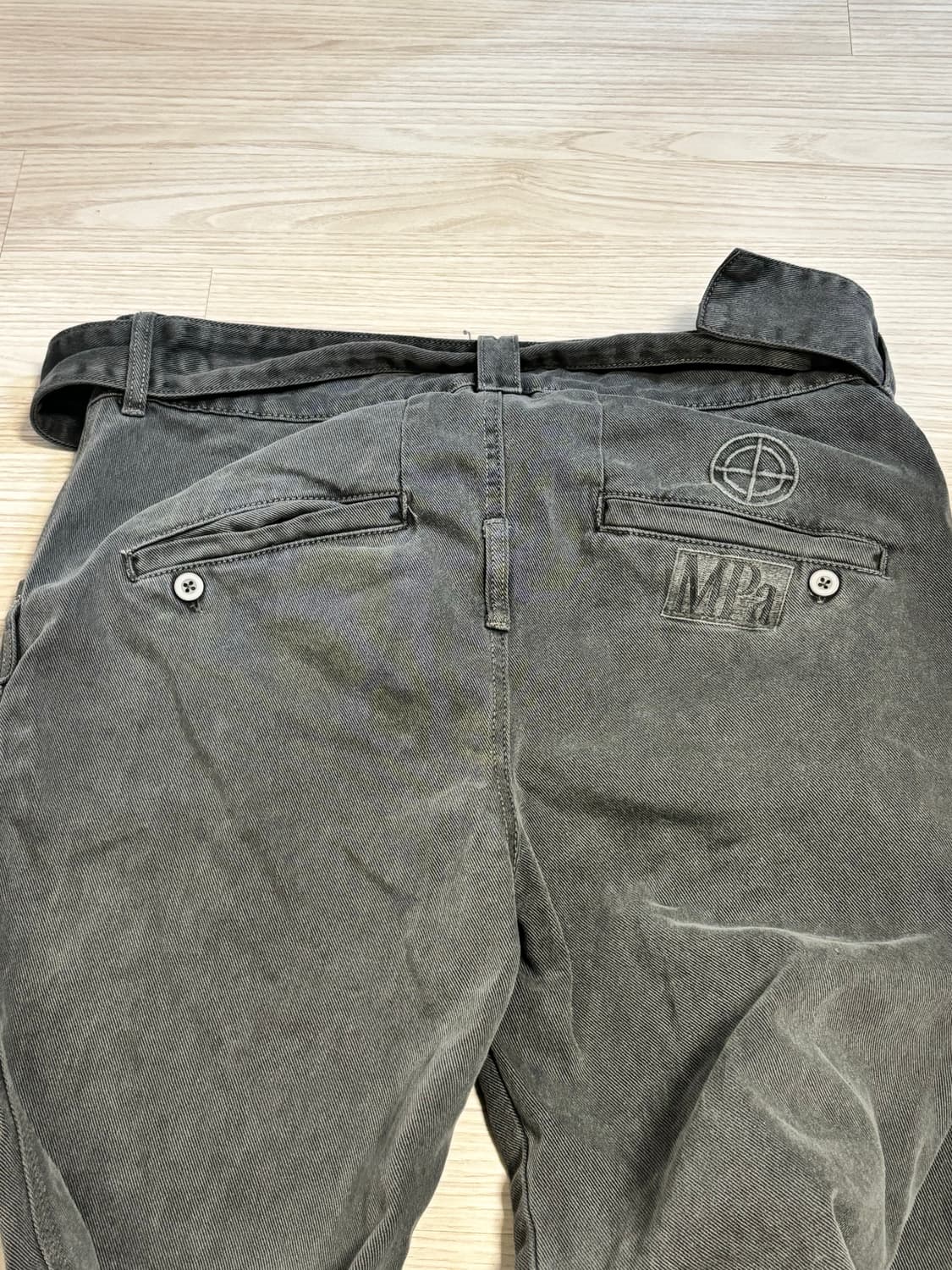 플라스틱프러덕트 drag 팬츠 판매합니다 상품이미지4