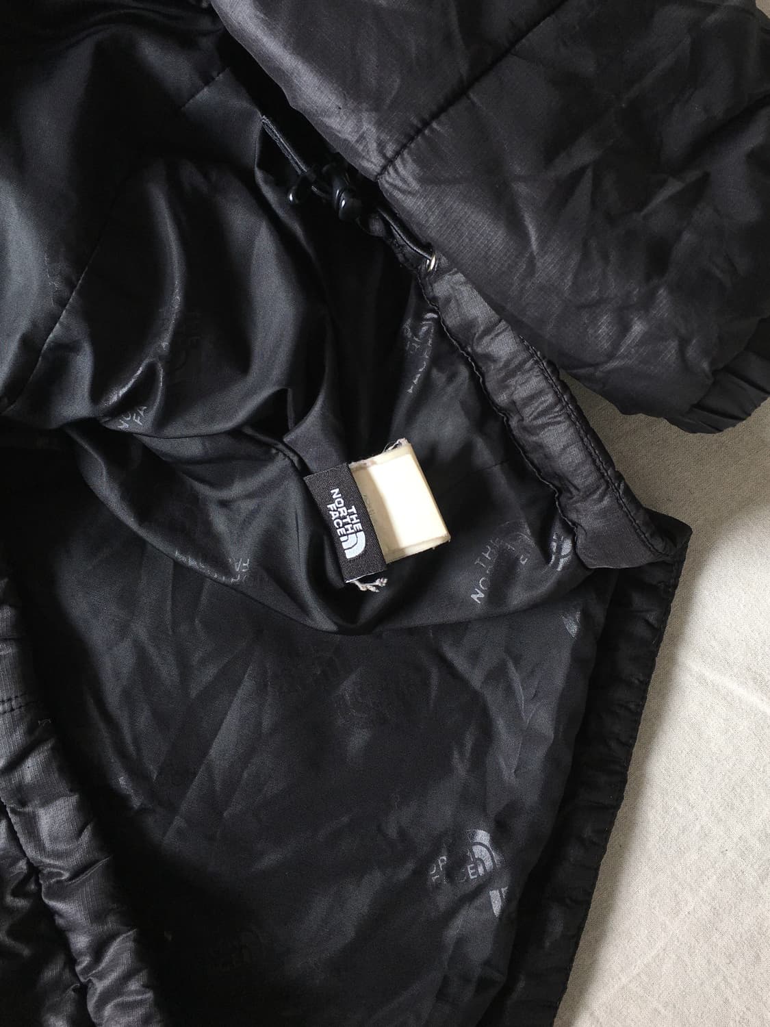 노스페이스 자수 경량패딩 상품이미지5