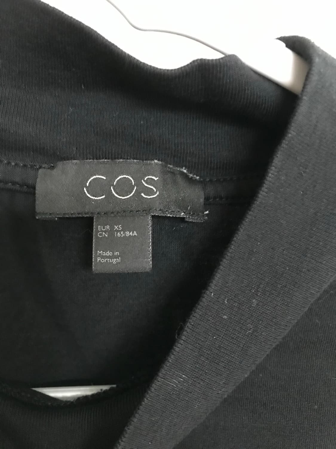 코스 COS 블랙 목폴라 긴팔 티셔츠 XS 상품이미지3