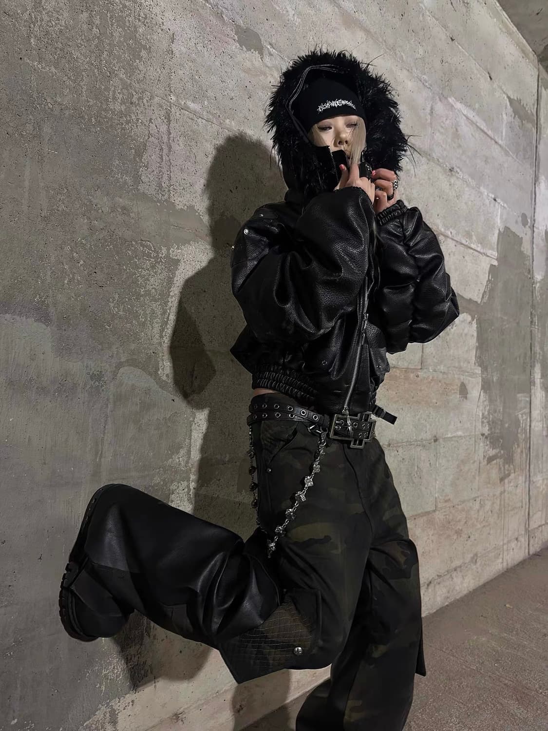 Opium Dark Leather Fur Bomber 상품이미지5