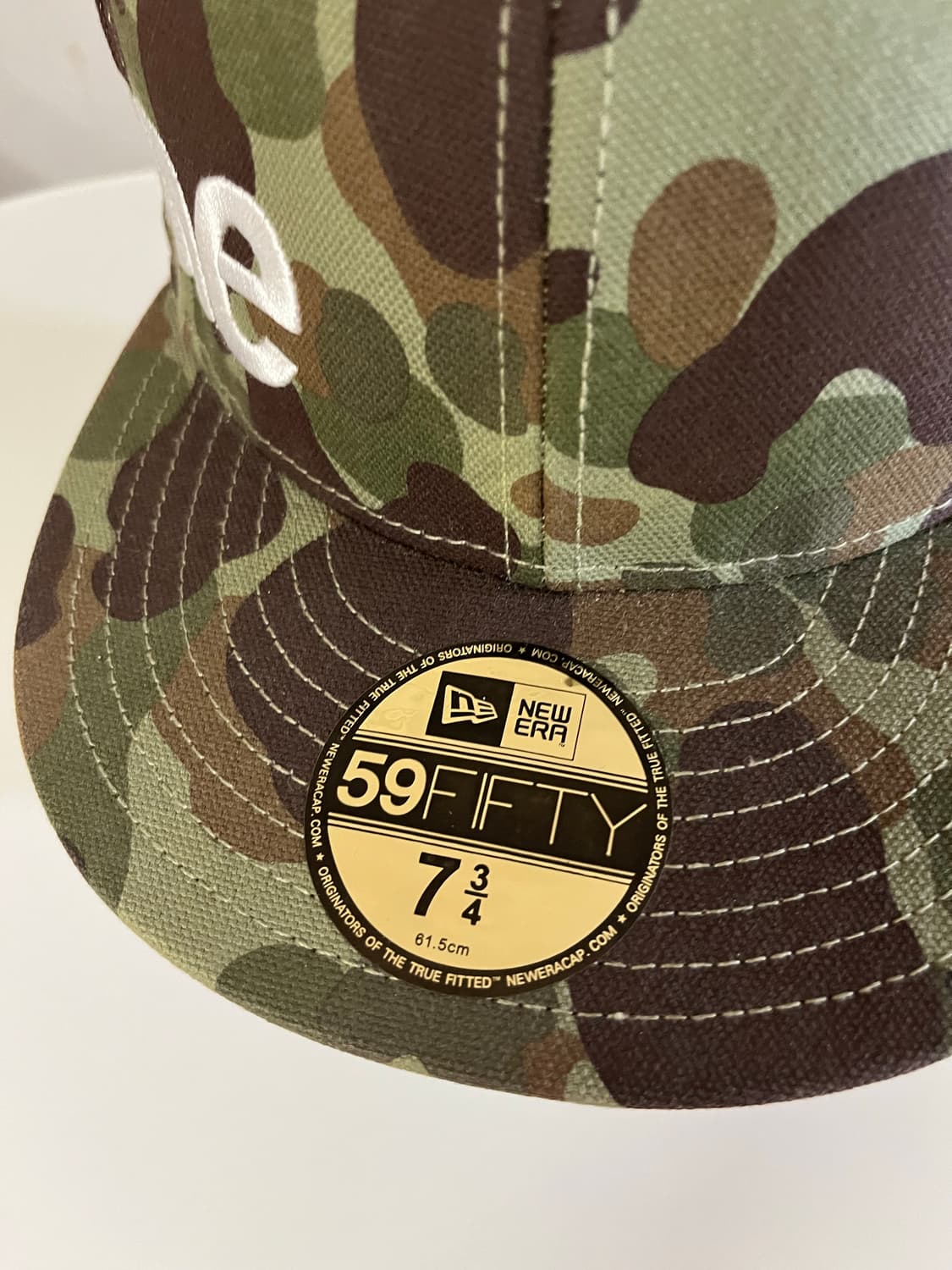 Supreme x New Era 카모 캡 7 3/4 상품이미지5
