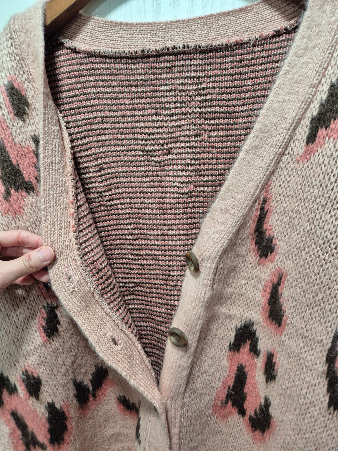 핑크 레오파드 니트 가디건 상품이미지5
