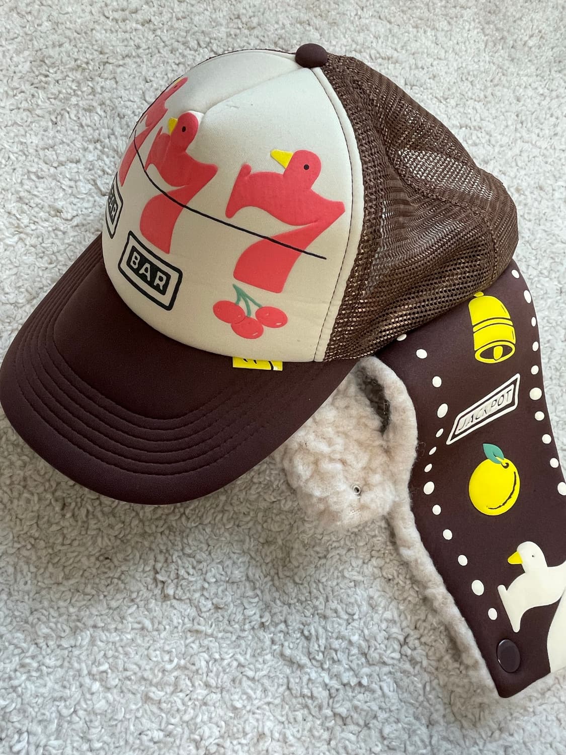 캐피탈 럭키 배터리 버드 트루퍼햇 상품이미지1