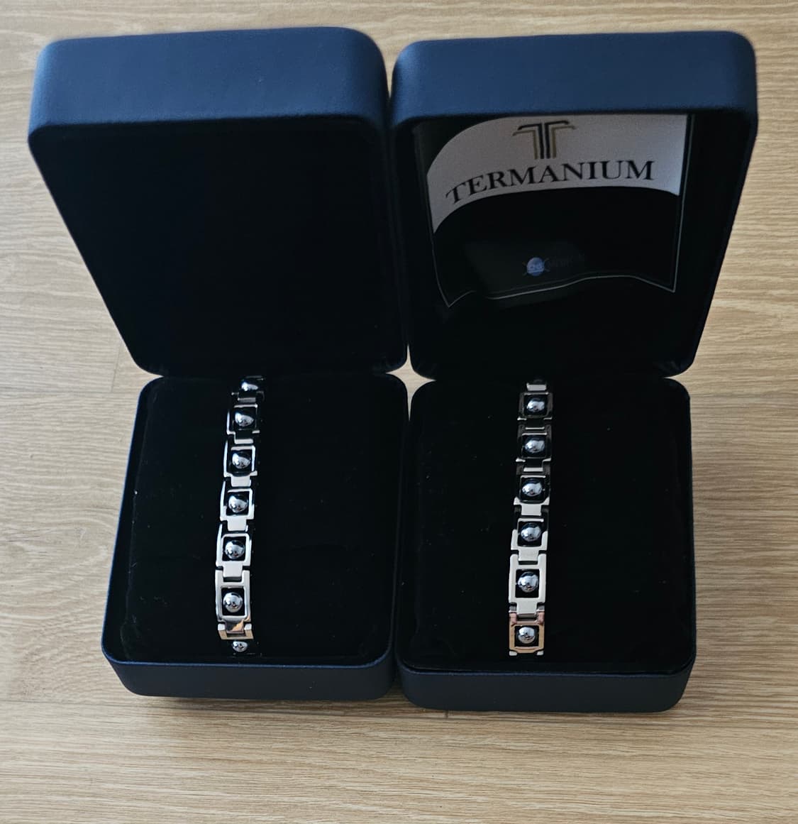 정품)테라헤르츠테르마늄팔찌 2개일괄판매새상품미개봉 미개봉 상품이미지1