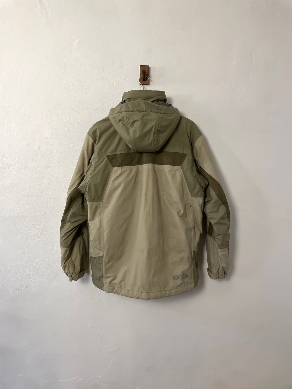 살로몬 윈드브레이커 자켓  상품이미지10