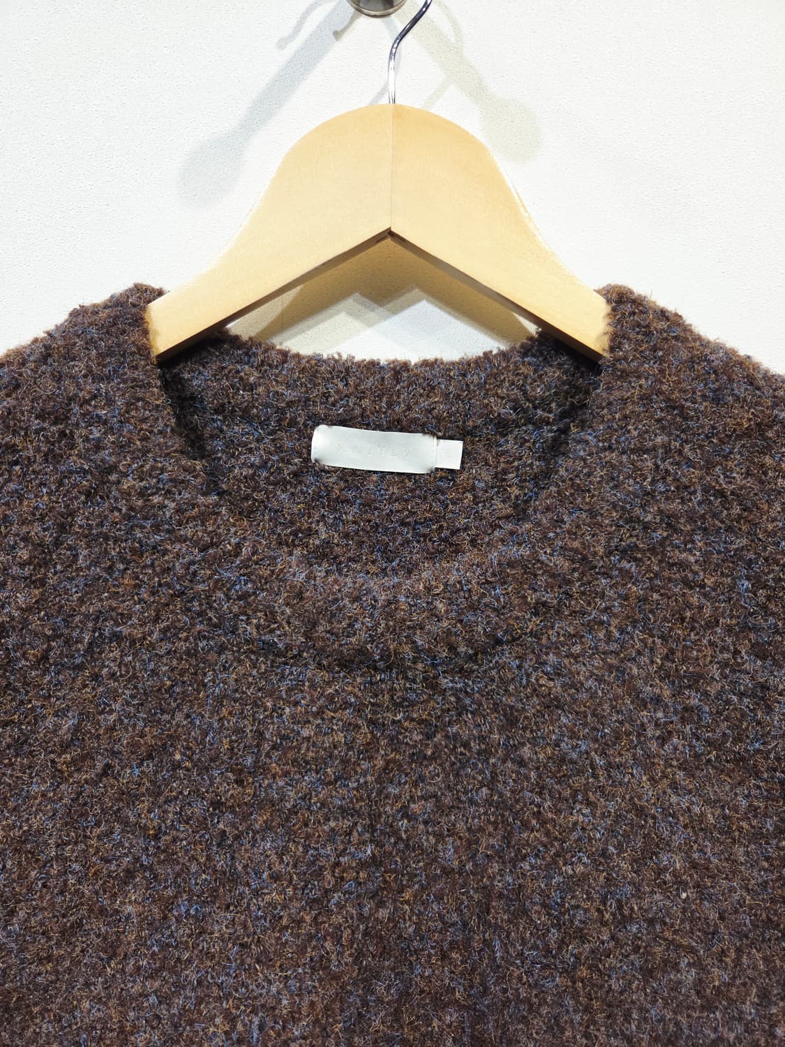 KNITLY 니틀리 울 혼방 부클 반팔 니트 상품이미지3