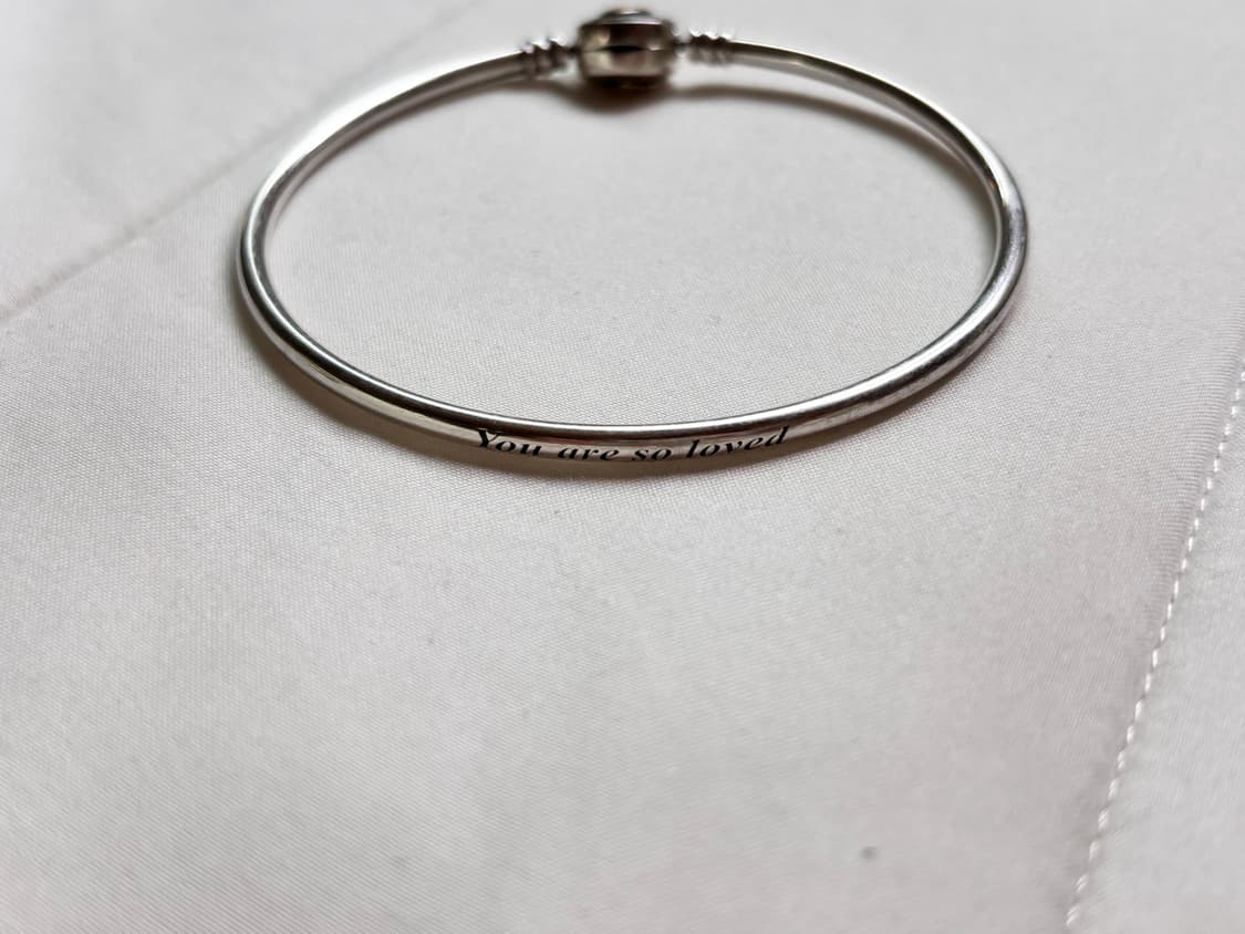 판도라 마더오브펄 하트 클라습 브레이슬릿 뱅글 팔찌 상품이미지2