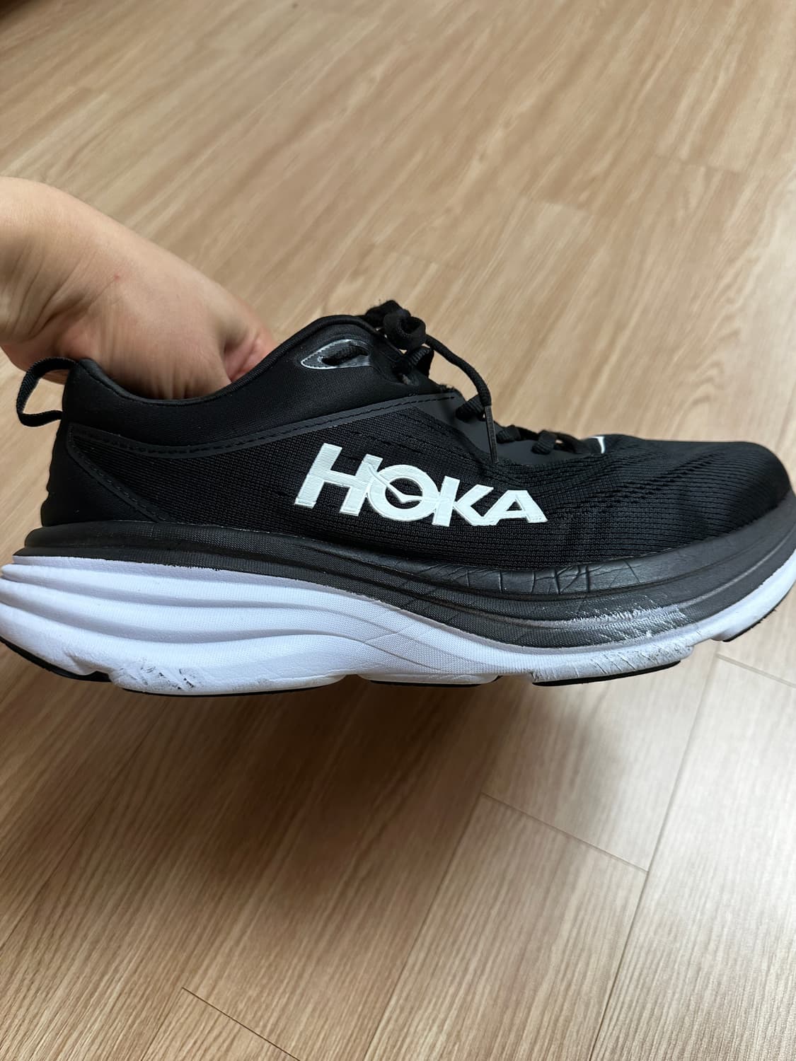 (285) 호카 오네오네 본디 8 상품이미지1