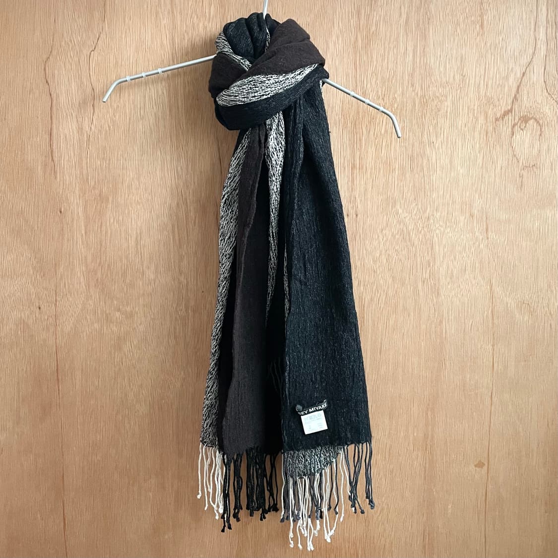 이세이미야케 멀티컬러 머플러 상품이미지1
